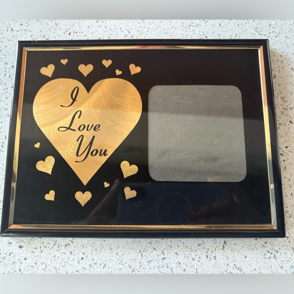 “I Love You” Picture Frame w/ Collapsible Border